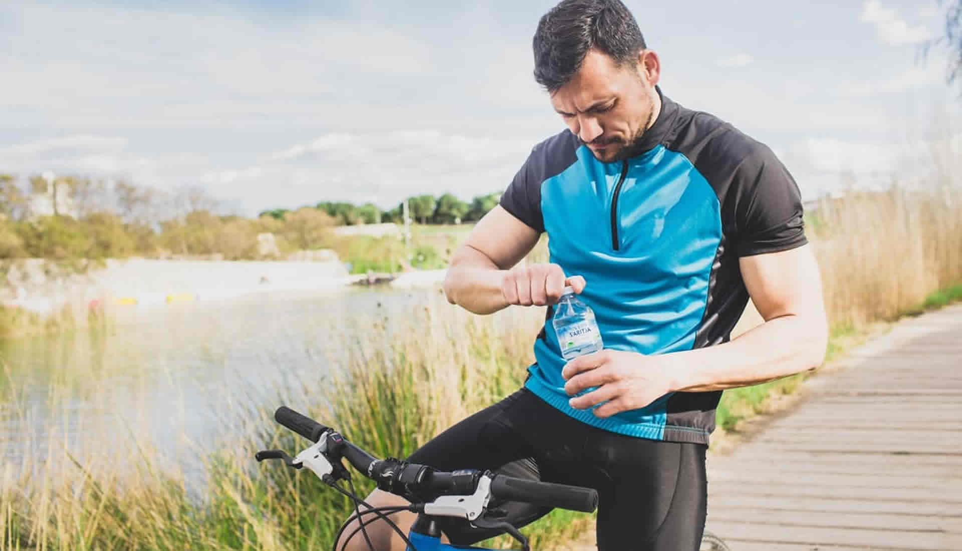 UNA BUENA HIDRATACIÓN, LA CLAVE DEL ÉXITO EN EL CICLISMO